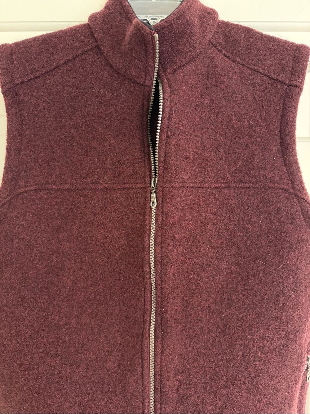 ibex Men's Burgundy and Black Wool Zip Vest - Picture 2 of 8